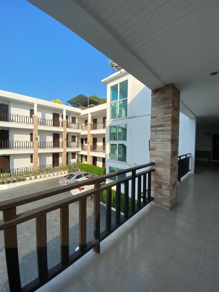 Mm Hill Koh Samui Hotel - Sha Certified Чавенг Бийч Екстериор снимка